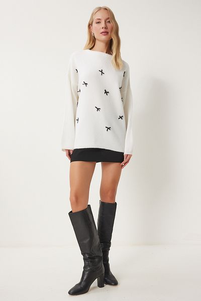 Happiness İstanbul Women's Ecru Bow Detailed Oversize Knitwear Sweater Kb00042