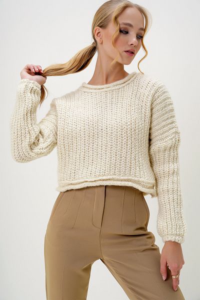 Trend Alaçatı Stili Women's Cream Crew Neck Knitwear Crop Thick Sweater Alc-X13135