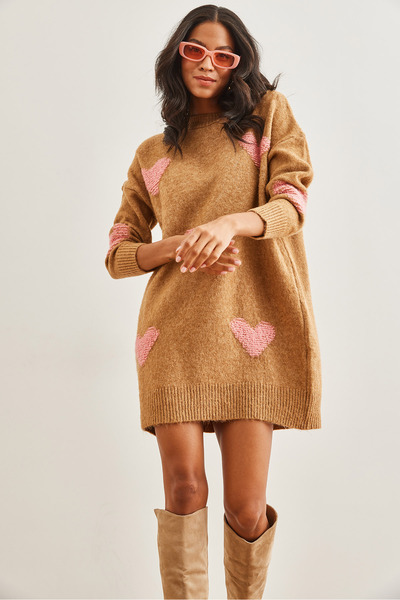 Olalook Dámské tunikové šaty z velbloudího srdce s měkkým texturovaným úpletem Elb- 19002284