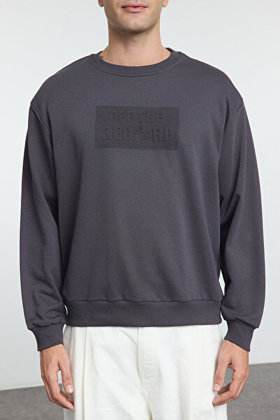 Trendyol Collection Anthracite Oversize/Wide Cut Embossed Text Printed Unshaded Sweatshirt Tmnaw25Sw00048