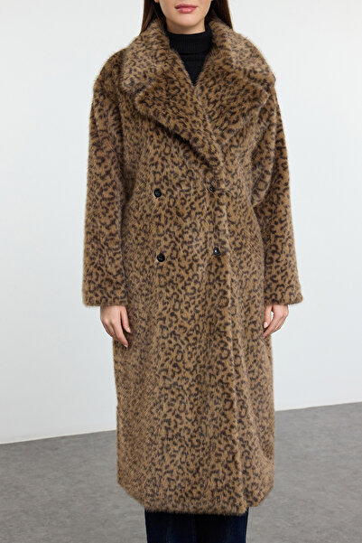 Trendyol Collection Vícebarevný dlouhý kožich Regular Fit s páskem Twoaw25Kb00075