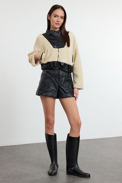Trendyol Collection Leather Garni Detailed Plush Knitted Sweatshirt Twoaw25Sw00291