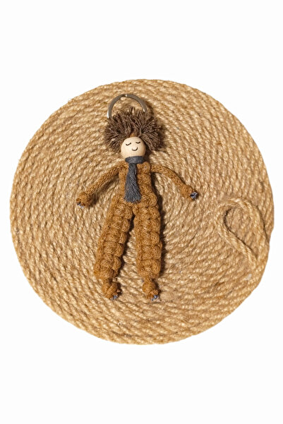 nftart.design سلسلة مفاتيح مكرامية محبوكة للأولاد مع ربطة عنق أنثراسايت وبنطلون بني