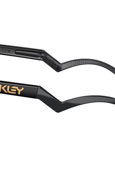 Oakley Sunglasses for Men - 0Oo9289 928906 55 Model