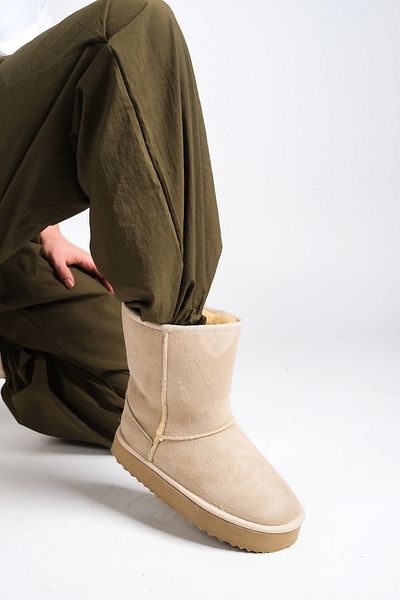 Moda Değirmeni Skin Suede Γυναικείες μπότες Wendy μεσαίου μεγέθους με γούνα στο εσωτερικό