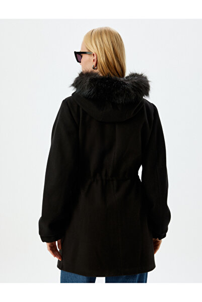 Koton Παλτό με κουκούλα από ψεύτικη γούνα με φερμουάρ με δεμένες τσέπες