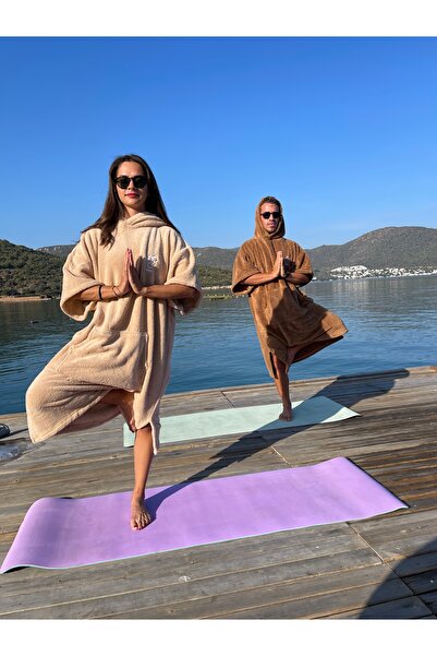 SOLENROSA Welsoft Fleece Towel Poncho