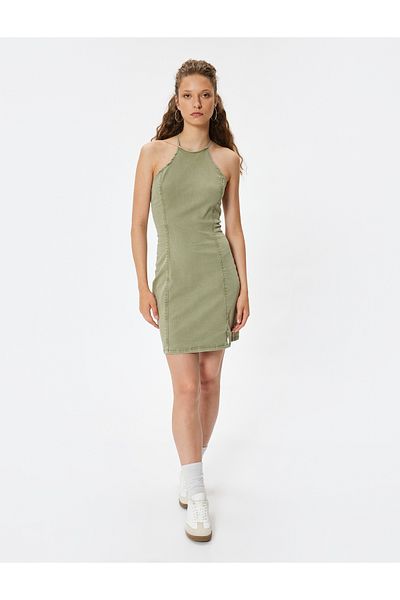 Koton Φόρεμα Halter Neck Μίνι αμάνικο ράψιμο με λεπτές λεπτές εφαρμογές