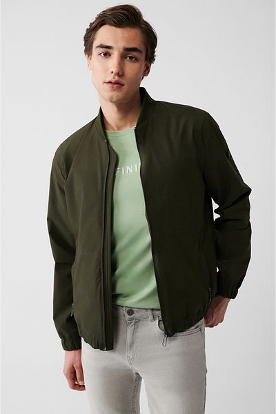 Avva Wasserabweisender, gerippter, leichter, dünner Herrenmantel in Khaki B 006001