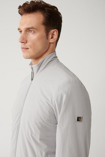 Avva Herrenmantel aus grauem, dehnbarem Stoff, wasserabweisend, mit Taschen, dünn, A31y6006