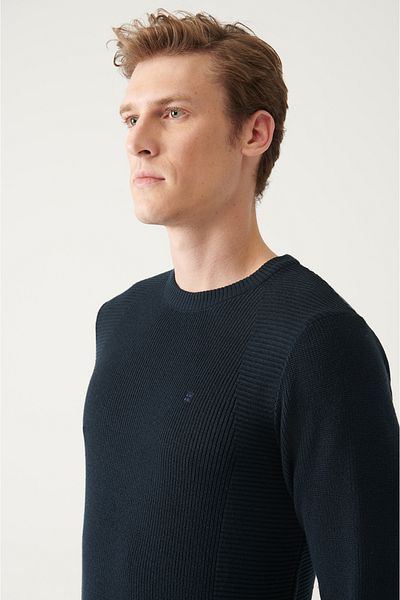 Avva Férfi sötétkék nyakú jacquard kötöttáru pulóver A22y5178