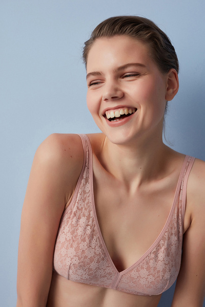 Penti Dusty Rose Blossom Lace Non-Wireless Bra