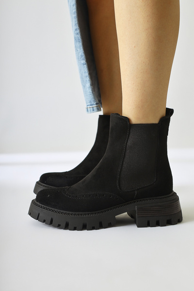 Limoya Leyah Siyah Süet Lazer Kesim Detaylı Lastikli Kadın Bot, Kadın Bootie Fırsat Ürünü