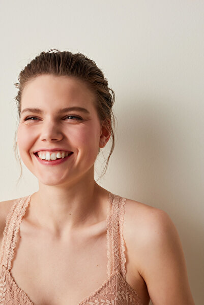 Penti Bej Bonita Bralet