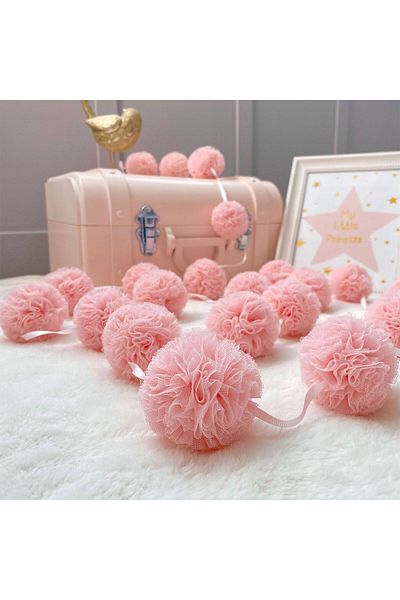 PAMUKA Pink Tulle Mini Pompom Banner