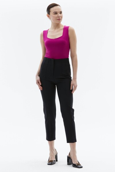 Selen Giyim Çift Pensli Cepsiz Boru Paça Pantolon