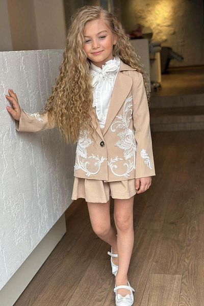 Riccotarz Girl's Collar Tie Ruffle Detailed Chiffon Shirt Flower Embroidered Jacket Beige Shorts Suit