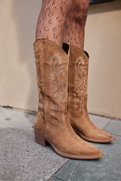 ANGELİNA JONES CIZME WESTERN DE FEMEIE TABA DESERT GERCEK SUET