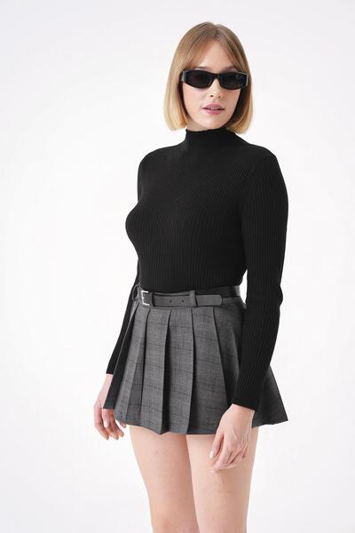 CHUBA Pulover de tricotaj negru cu gât țesut - Textura moale, cu nervuri, cu potrivire obișnuită 25w3011