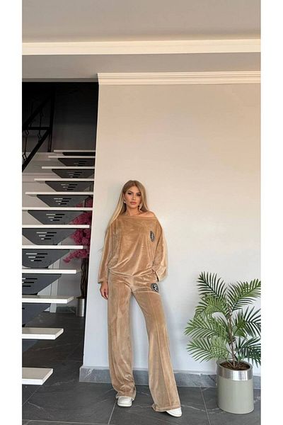 Bella Belluci New Season Velvet Set