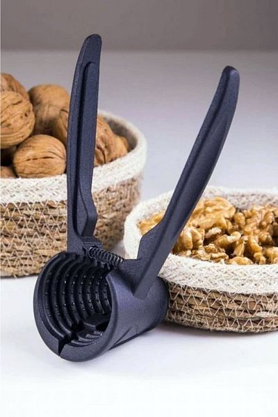 Emofom Cast Walnut Cracker