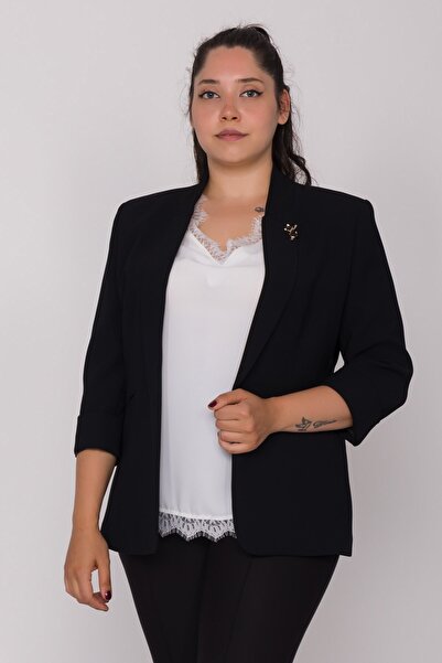 AYHAN 90179 Büyük Beden Kedi Broşlu Kadın Ceket