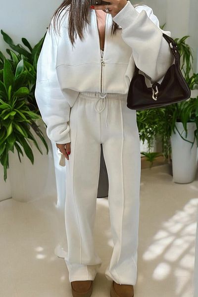 Flow Mi̇sseale 3 Thread Trousers Sweat Set with Stitching Detail on the Front