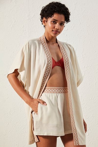 Penti White Kimono