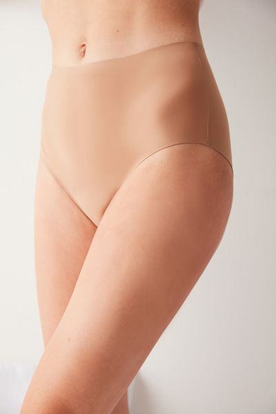 Penti Hautfarbenes, hoch tailliertes Menstruationsnachthöschen