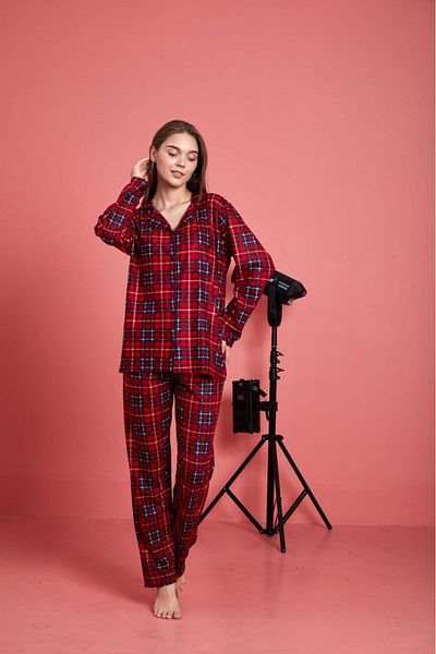 DK İÇ GİYİM Suede Front Buttoned Pajama Set