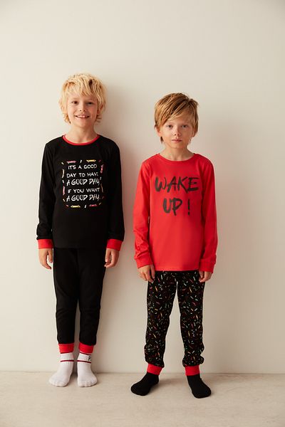 Penti Multi-Colored Boy's Wake Up Slogan Printed 2-Piece Pajama Set