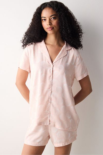 Penti Rosy Shells Buttoned Shirt Shorts Pajama Set
