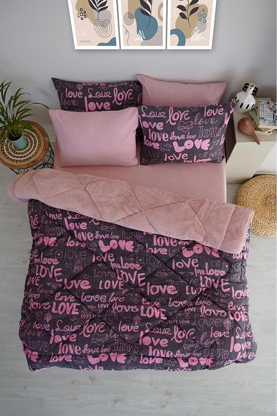 MARLA HOME Двустранен комплект за спане Welsoft с шарки Love - меко одеяло Pufuduk