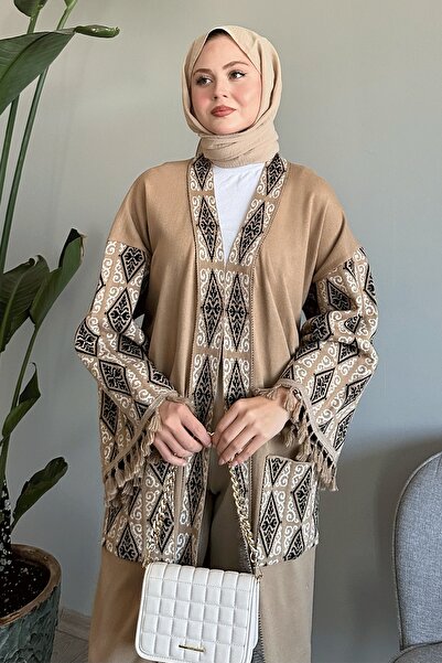 InStyle Ethnic Pattern Tasseled Beige Kimono