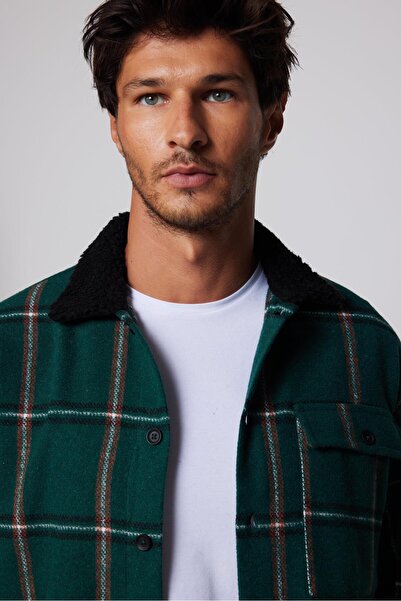 Tudors Oversize Uzun Kollu Geniş Kalıp Peluş Yaka Erkek Gömlek