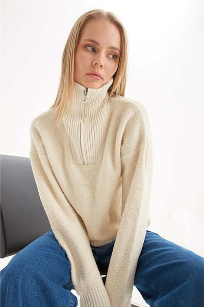 Fashion Friends Hanorac de culoare bej - guler cu fermoar