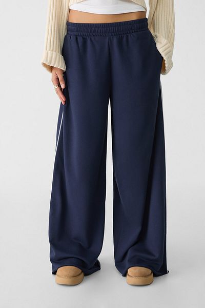 Stradivarius Şerit detaylı ve pamuklu geniş paça pantolon