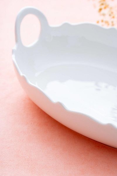 ACAR Nirvana Oval Presentation Plate - 26 cm