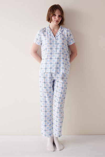 Penti Lily Base - Set cămașă și pijama cu nasturi alb