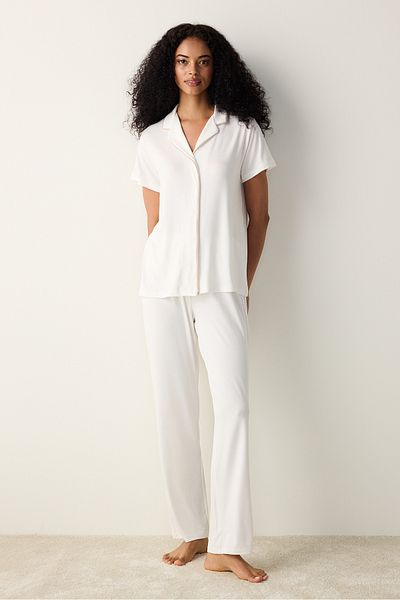 Penti Set de pijamale Lilah White - Cămașă și pantaloni cu nasturi