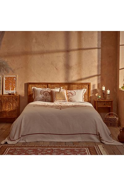 Bella Maison 100% Cotton Indian Bloss Jacquard Double Bedspread Set Cream (240X260 cm)