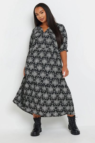 Stil Diva Plus Size V-Neck Short Sleeve Midi Cut Print Dress 137990