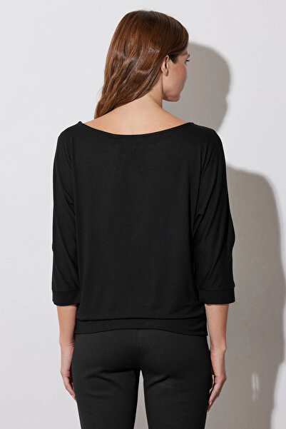 Stil Diva Wide Crew Neck Half Sleeve Star Stone Embroidered Elastic Waist Blouse 110695