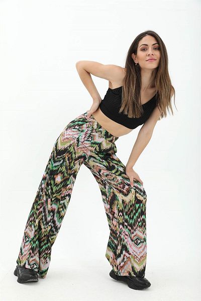 VAPUR Green Wave Patterned Trousers