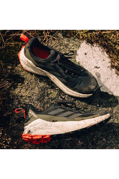 adidas Adi̇das Terrex Trailmaker 2.0 Gore-Tex Walking Shoes Ie5148