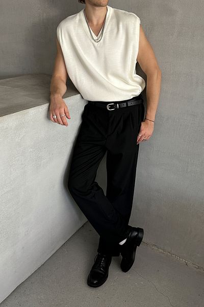 HYMAN Men's V-Neck Oversize Sweater