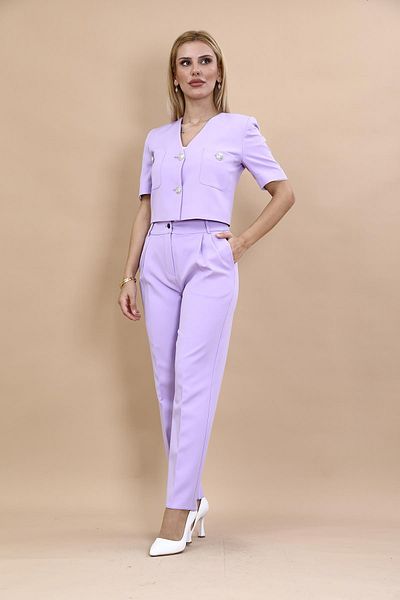 ÖNDER ÖZSOY Violet - Short Sleeve Mini Jacket and Pleated Pipe Leg Pants Set