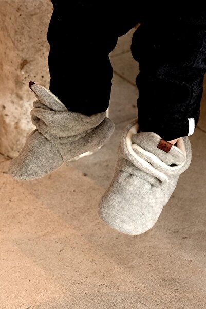 Caluu Baby Non-Slip Sole, Baby Slippers, First Step Home Booties, Anti-Sweat, Anti-Pilling Fleece