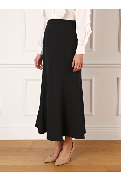 Refka Classic Fabric Skirt - Black -