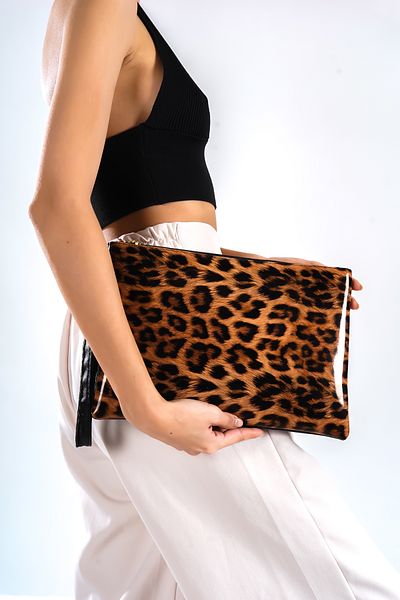 Capone Outfitters Paris Damen-Clutch